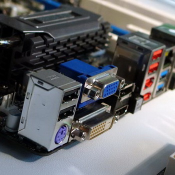  z68 extreme4 has video outputs